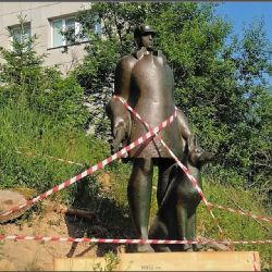 Komunistický symbol je zpět. Golem pohraničníka na Čerchově vyvolal ostrý spor