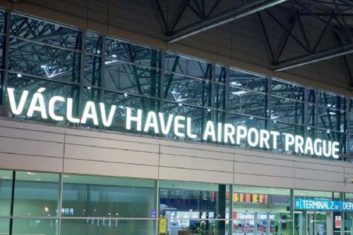 obrázek:Letiště Praha uzavřelo hlavní ranvej, provoz se dočasně přesouvá nad Prahu a Středočeský kraj