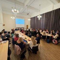 Plzeň připravuje sociální služby na rok 2027. Do plánování se zapojilo téměř 200 lidí