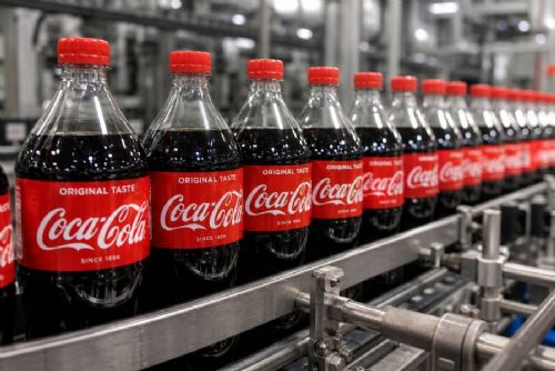 obrázek:Coca-Cola v Česku píše 55letou historii výroby. Produkce se dnes počítá na stovky milionů litrů ročně