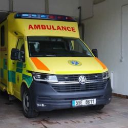 Hořovice otevřely novou základnu záchranky. Zázemí mají dvě posádky i dvě sanitky
