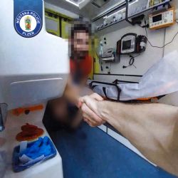 Muž v Plzni mluvil o sebevraždě. Díky pohotové příbuzné ho policisté našli včas