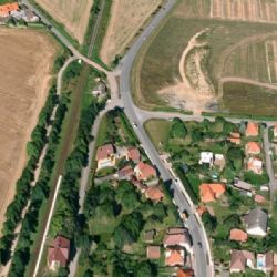 Nebezpečná křižovatka v Lužanech končí. Na I/27 vzniká nový kruhový objezd