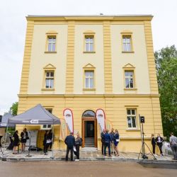 Plzeň má osm nových městských bytů. Dům Na Jíkalce prošel kompletní přestavbou