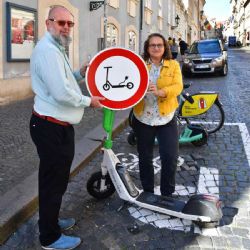Praha 1 říká ne nočnímu alkoholu a divokým koloběžkám