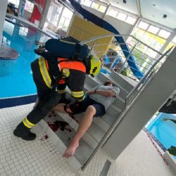 Taktické cvičení v Mladé Boleslavi: Simulace úniku chlóru z bazénu