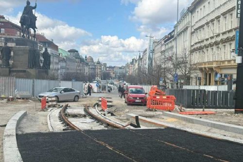 obrázek:Tramvajová trať na horním Václavském náměstí míří k otevření v roce 2027