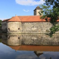Hrad Švihov zahájí sezónu o Velikonocích, nabídne dílny, hádanky i králičí hop pro rodiny