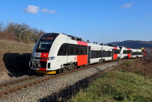 obrázek:České dráhy rozšiřují vozový park: moderní RegioFoxy zamíří do okolí Prahy
