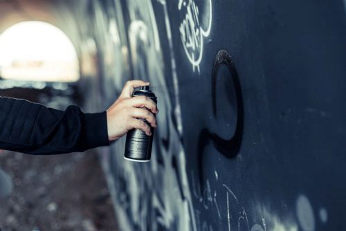 obrázek:Nelegální graffiti v Praze dál stojí miliony korun, policie letos řešila desítky případů