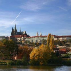 Pražský hrad modernizuje: odolné koše za 1,7 milionu