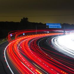 Šest pruhů D5 mezi Prahou a Berounem