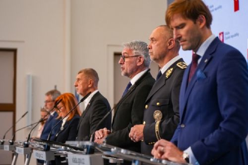 obrázek:Vláda schválila Lex Kratom. Přísnější pravidla, vyšší věk a nové daně se dotknou i pražských prodejen
