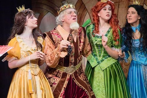 obrázek:Zlatovláska v Karlíně, Renčův muzikál s loutkami a dětmi