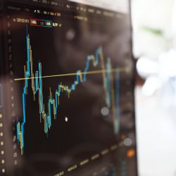 Finanční analytický útvar loni zajistil 3,9 miliardy korun