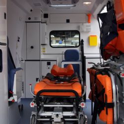 Ministr vnitra navrhne odměny pro policisty, hasiče, celníky a vojáky za mimořádné nasazení v nouzovém stavu