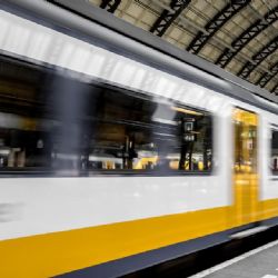 Osoby invalidní ve třetím stupni mohou od července jezdit za polovinu běžného jízdného
