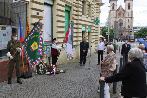 Foto: Praha 7 uctila památku Milady Horákové a dalších obětí komunistického režimu