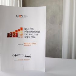 Praha 7 získala ocenění za projekt úspory energií ve 12 domech