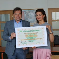 Radnice Prahy 13 podpořila organizaci Dejme dětem šanci