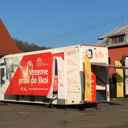 Tour for the Future pokračuje, s pojízdnou učebnou techniky se seznámili žáci v dalších třech městech
