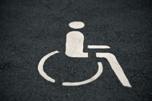 Foto: Výdaje na invalidní důchody loni přesáhly 50 miliard korun