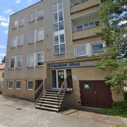 Blovice chtějí z bývalého finančního úřadu udělat městské byty