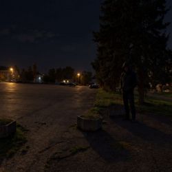 Dívku zachránil kolemjdoucí. Za sexuální útok na šestnáctiletou dostal mladík pět let