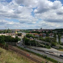 Dvorecký most mění MHD v Praze: tramvaje a autobusy nově, auta bez průjezdu