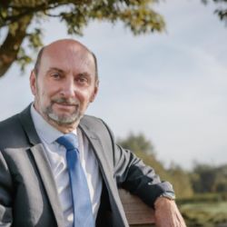 Kraj ocenil prorektora ZČU Jiřího Hammerbauera. Stál u rozvoje centra RICE i moderní výuky