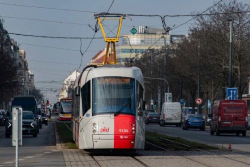 obrázek:Modernizované tramvaje 14T: výraznější orientace a více míst k sezení