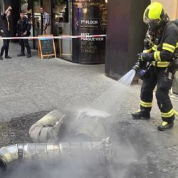 Na Václaváku hořela restaurace. Požár zasáhl vzduchotechniku, jeden člověk skončil u záchranářů