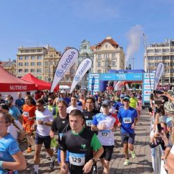 Plzeň v neděli zaplní běžci. Škoda FIT půlmaraton přinese závody i dopravní omezení