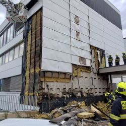 Požár budovy Národního onkologického centra v Motole. Evakuováno bylo 14 lidí, škoda je 20 milionů korun