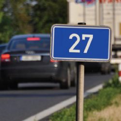 Řidiče u Plzně čeká další omezení. Oprava I/27 mezi D5 a Výsluním potrvá do června
