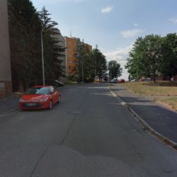 Skvrňany získají 81 nových parkovacích míst. Stavba omezí provoz v Pecháčkově ulici