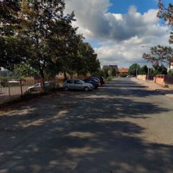 Začala oprava silnice mezi Hradcem u Stodu a Stodem. Příjezd k nemocnici zůstane průjezdný