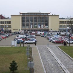 Jihočeské divadlo opouští Metropol, program přesouvá do venkovních a náhradních prostor