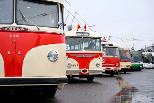 obrázek:Praha slaví 90 let trolejbusů. Výstava ve Střešovicích a historické jízdy připomenou výročí