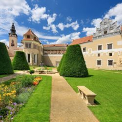 Prázdninová návštěvnost památek na Vysočině klesla. Telč přišla o téměř desetinu návštěvníků