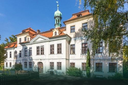 obrázek:Praha plánuje koupit Veleslavín a Národní dům. Celková hodnota dosahuje 609 milionů korun