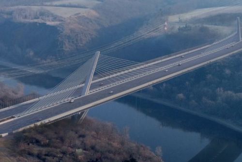 obrázek:ÚOHS uložil ŘSD pokutu 220 tisíc korun za postup v soutěži na most přes Vltavu u Suchdola