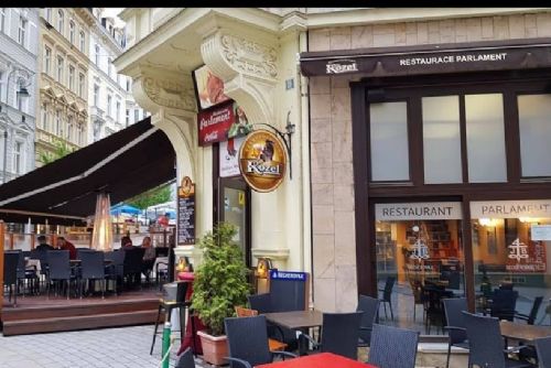 Foto: Kam na klasickou českou kuchyni v Karlových Varech? Navštivte restauraci Parlament